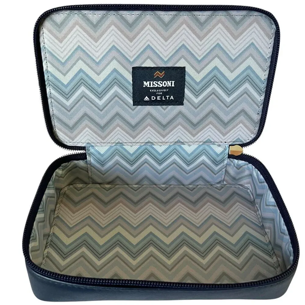 Missoni x Delta One Navy Blue Zigzag Faux Leather Zip Toiletry Cosmetic Case